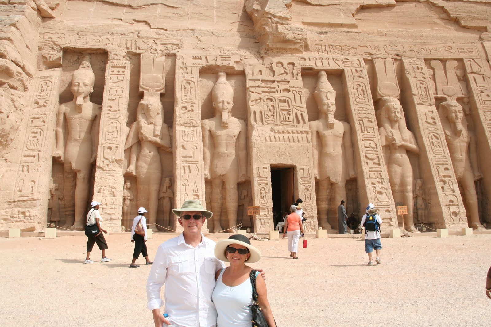 Abu-Simbel-Copy