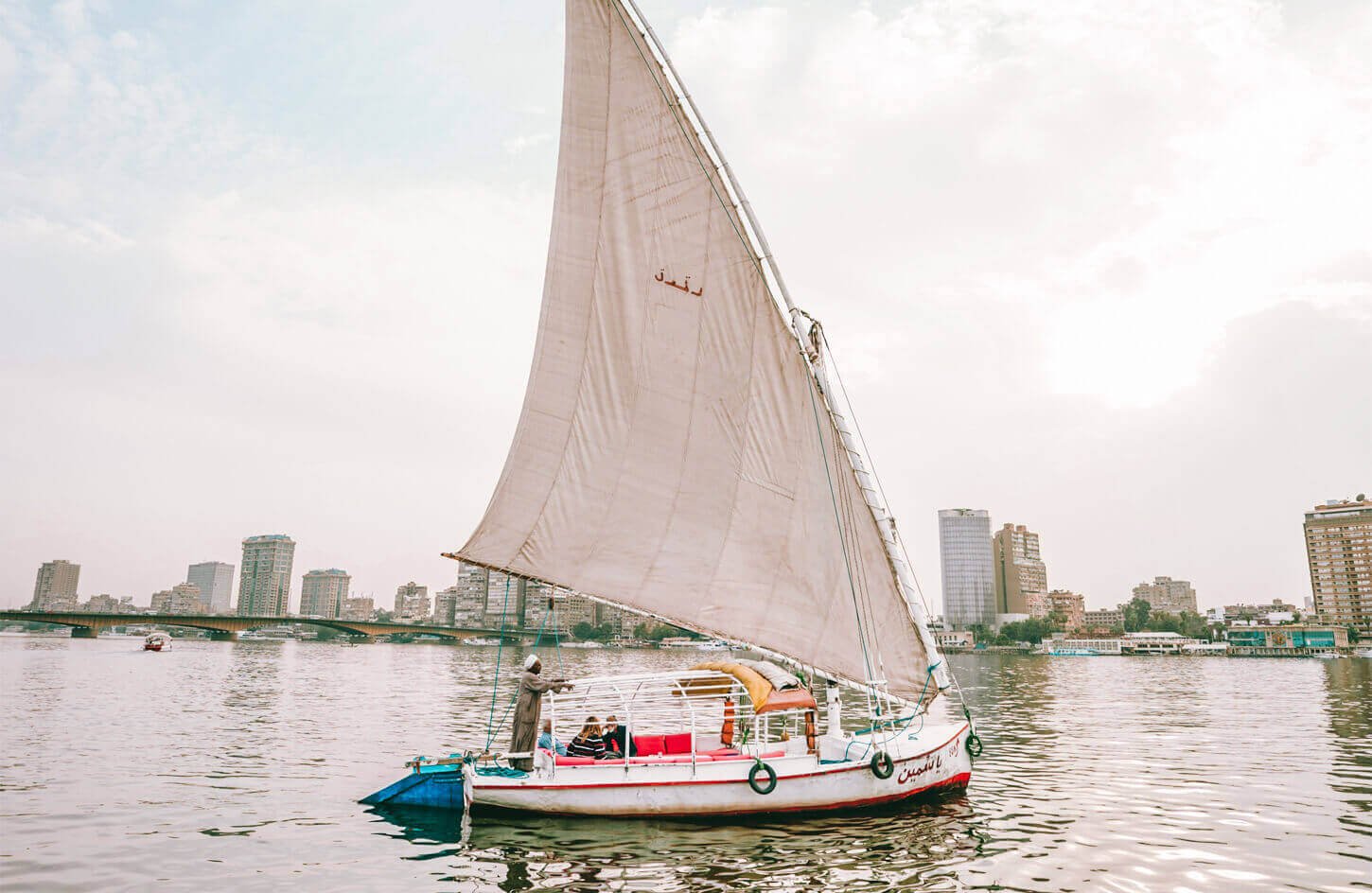 a-snapshot-of-the-felucca-in-cairo-the-nile-river
